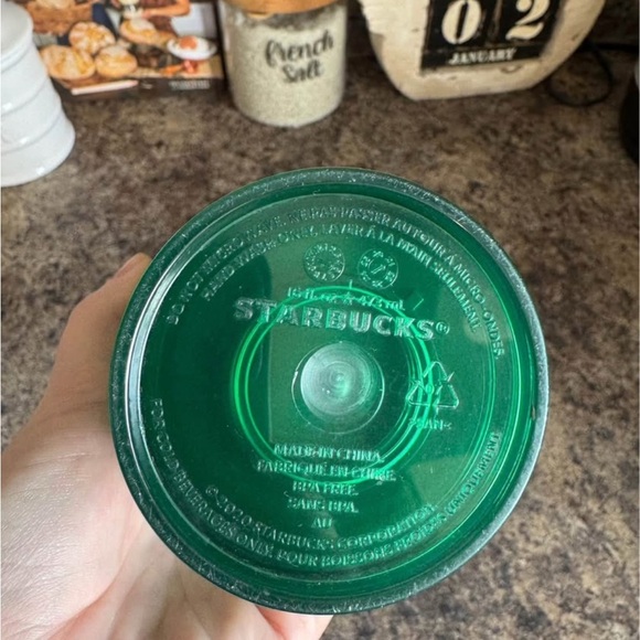 Starbucks Holiday Green Waves Cold Cup 2021 - Picture 2 of 2